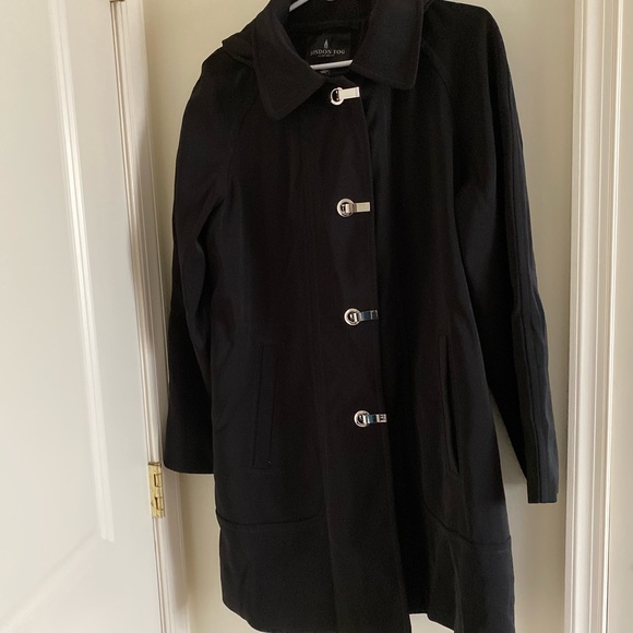 London Fog East 1923 Women”s Hooded Trench Coat